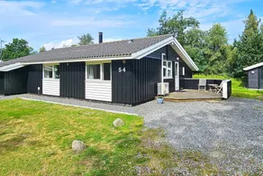 Fully equipped nice holiday home with sauna & terrace - Image 4