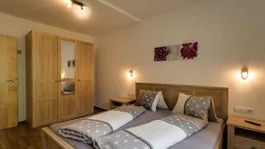 Family-friendly charming flat with garden & terrace - Image 4