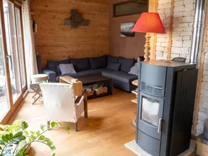 Family-Friendly House with Large Garden in Mane - Image 3