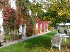 Charmant bed & breakfast adapté aux familles avec jardin et terrasse | Vue jardin | Avec animaux bienvenus - Image 5