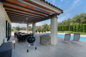 Villa con terrazza, griglia e piscina | Vista sul giardino | Ideale per il telelavoro - Image 2
