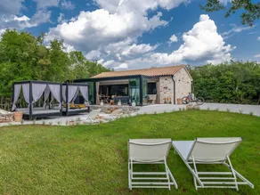 Holiday home with private pool, terrace & BBQ - Image 4