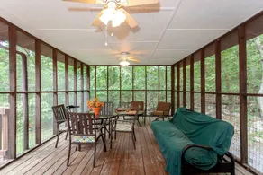 Secluded Mountain Cabin Hideaway near Luray Caverns in Virginia’s Majestic Massanutten Range - Image 2