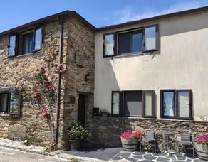 Familienfreundliche Ferienwohnung mit Pool, Garten und Grill | Bergblick | Haustiere sind willkommen - Image 3