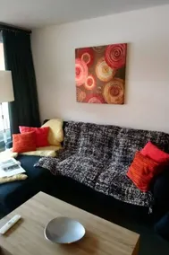 Apartment with garden | Next to the ski - Image 2