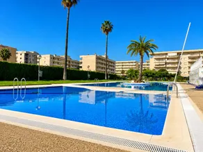 Flat with terrace & pool | Beach nearby - Image 3