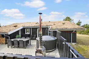 Fully equipped pleasant holiday home with terrace, sauna & BBQ | Pets are welcome - Image 2