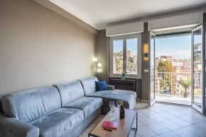 Appartement de vacances entièrement équipé | Vue sur l'eau - Image 2