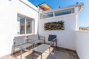 Fully equipped holiday home with pool, terrace & garden | Suitable for remote work | Pet-friendly - Image 5