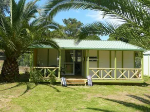 Mobile home with terrace - Image 4