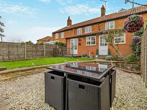 Voll ausgestattetes Landhaus mit Garten und Grill | Haustiere erlaubt - Image 3