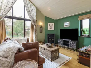 Cottage with garden - Image 4