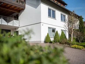 Lovely holiday apartment with terrace | Garden view - Image 5