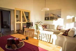 Flat with garden & barbecue | Garden view - Image 4