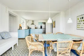 Child-friendly house with terrace, barbeque & garden | Sea view - Image 5