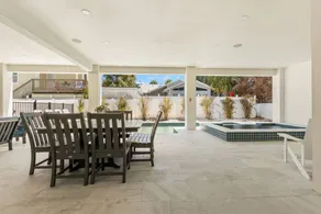 Child-friendly flat with fast internet, garden & BBQ | Water view | Close to the beach | Dogs allowed - Image 5