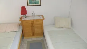 Pleasant apartment with terrace & barbeque - Image 4
