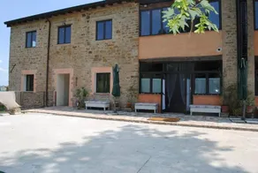 Petrarosa Del Montale: Camera budget - Image 5