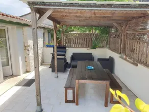House with pool, BBQ & terrace - Image 5