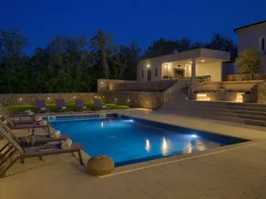 House with terrace, private pool & barbecue - Image 2