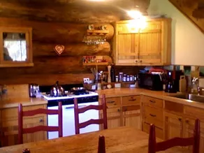 Rustic Ski Log Cabin for Six People with Outdoor Fire Pit near the Catskill Mountains - Image 3