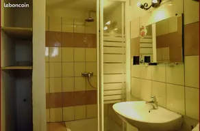 Apartment with BBQ & garden - Image 5