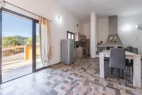 Maison entièrement équipée avec jardin, barbecue et terrasse | Vue jardin | Avec animaux admis - Image 2