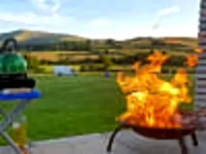 Charming Bell Tent in the Welsh Countryside near Snowdonia National Park - Image 5