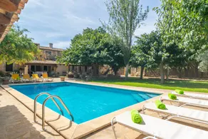 Family-oriented wonderful villa with garden, terrace & BBQ - Image 3