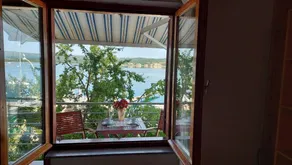 Apartment with garden | Beach view - Image 2