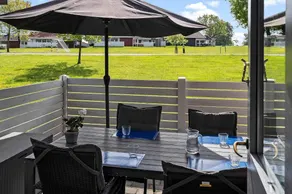 House with barbecue, terrace & pool - Image 2