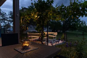 Tranquil and Stylish Apartment Kastel Novi - Studio Apartment with Garden - Image 4