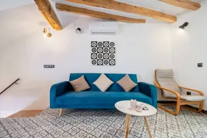Holiday Home 'El Racó De Les Escales' with Balcony, Wi-Fi and Air Conditioning - Image 4