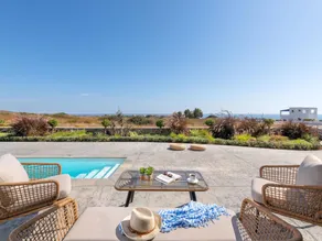 Holiday home with barbecue, garden & terrace | Nature view - Image 5