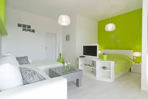 Flat with garden, fast internet & barbecue - Image 2
