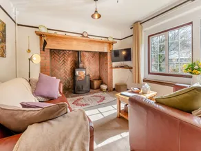 Family-oriented wonderful cottage with garden | Pet-friendly - Image 2