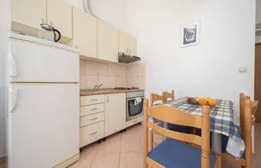 Lovely apartment with barbeque | Sea view | Close to the beach - Image 4
