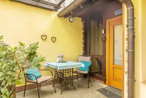 Apartment with terrace | Garden view - Image 3