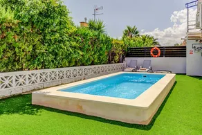Maison de vacances entièrement équipée avec barbecue, piscine privée et terrasse - Image 5