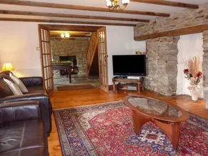 Charming cottage with barbecue & garden | Pet-friendly - Image 5