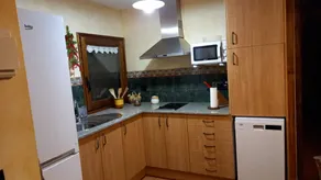 Aparthotel with garden, barbecue & pool | Mountain view - Image 5