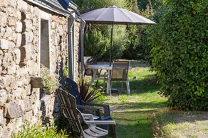 Country house 'Ty Bihan' near the beach with terrace, private garden and Wi-Fi - Image 2