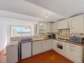 Wohnung mit Terrasse und Grill - Image 3