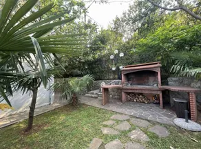 Spacieuse villa entièrement équipée avec piscine privée, jardin et barbecue | Vue montagne | Avec animaux bienvenus - Image 5
