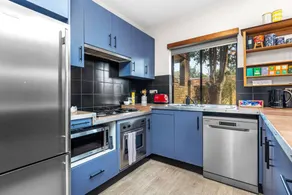 Apartamento con jardín y terraza | Vistas a la ciudad | Adaptado para teletrabajar - Image 2