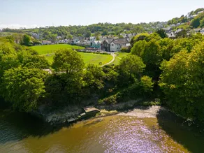Family-friendly lovely cottage with garden & jacuzzi | Dogs allowed - Image 4