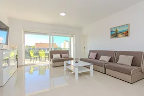 Fully equipped nice apartment | Beach nearby - Image 5
