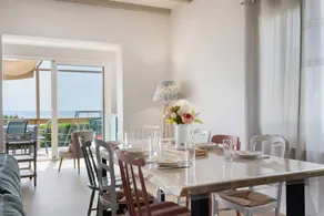 Holiday Home “Les Sables Pailletés 14p” with Sea View, Shared Terrace & Wi-Fi - Image 5