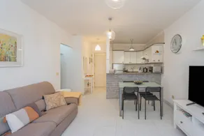 Holiday home | City view - Image 5