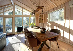 House with jacuzzi, terrace & barbeque - Image 5